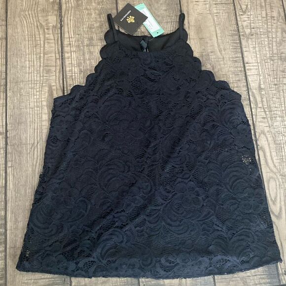 Fortune & Ivy lace top - Picture 1 of 6